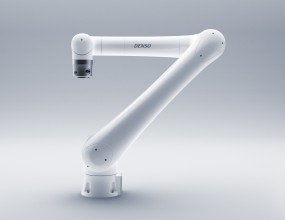 'iF DESIGN AWARD'에는 콜라보 로봇 'COBOTTA PRO 1300/900'과 산업용 로봇 'VM1800/1500'이 선정됐다.